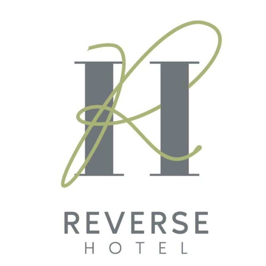 Hotel Reverse Торе Санта Сабина Екстериор снимка