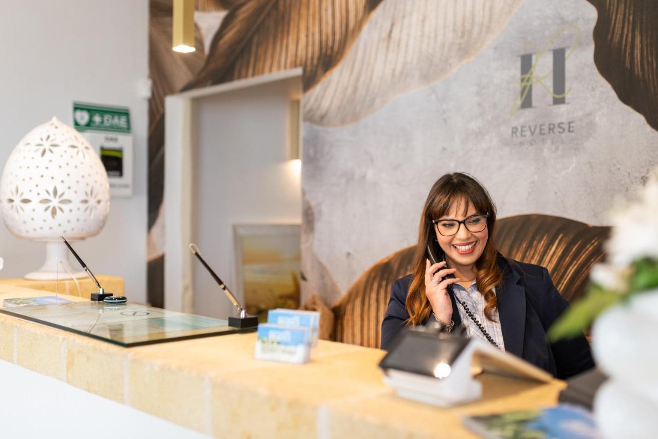 Hotel Reverse Торе Санта Сабина Екстериор снимка